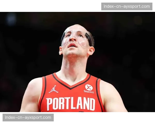 达拉斯飞翼官方宣布，萨图·萨巴利因膝盖酸痛将缺席剩余季前赛