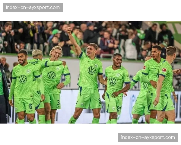 弗赖堡爆冷击败沃尔夫斯堡,团队跑动数据全面占优成取胜之匙 弗赖堡爆冷击败沃尔夫斯堡,团队跑动数据全面占优成取胜之匙